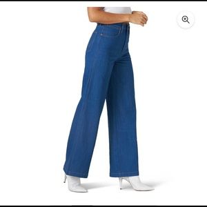 Wrangler Wide Leg Long Jeans Size 30